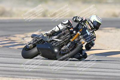 media/Jan-15-2026-Racers Edge (Thu) [[dfebeb70ab]]/2-A Group/Session 3 (Turn 16)/